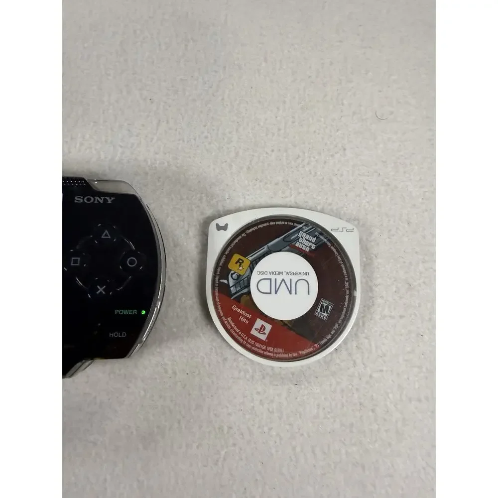 Sony PlayStation Portable PSP PCH-1001 Console W/gta And Case No Charger